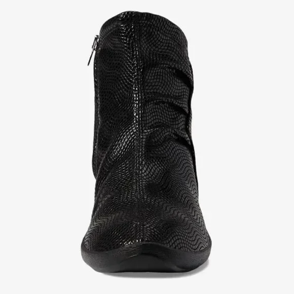 ARCOPEDICO Women’s Croc Shoes in the Size 41/9.5-10 US Size in Black Color - Picture 5 of 16